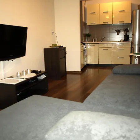Apartment Quiet Jezyce *